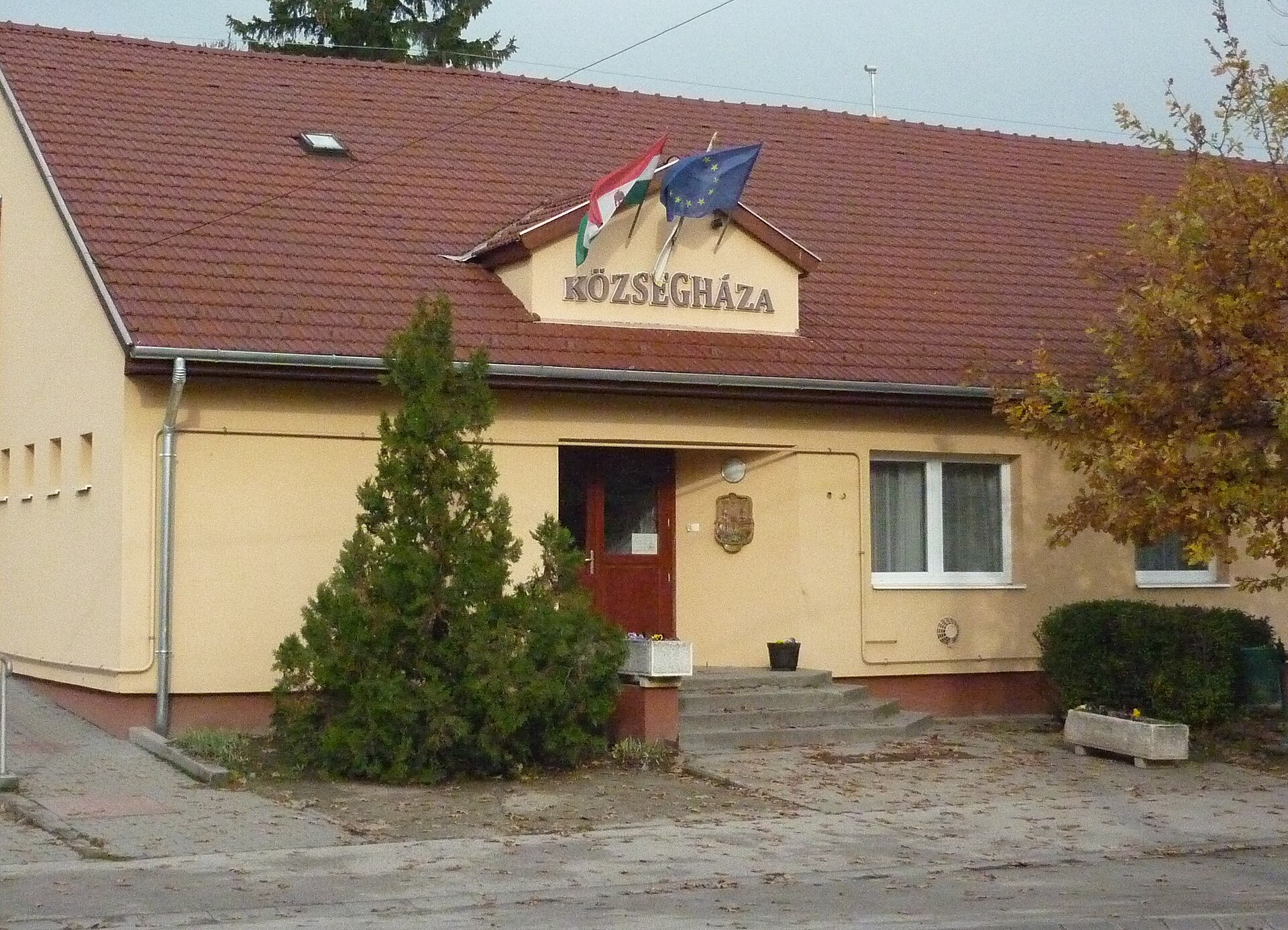 Kálozi Községháza